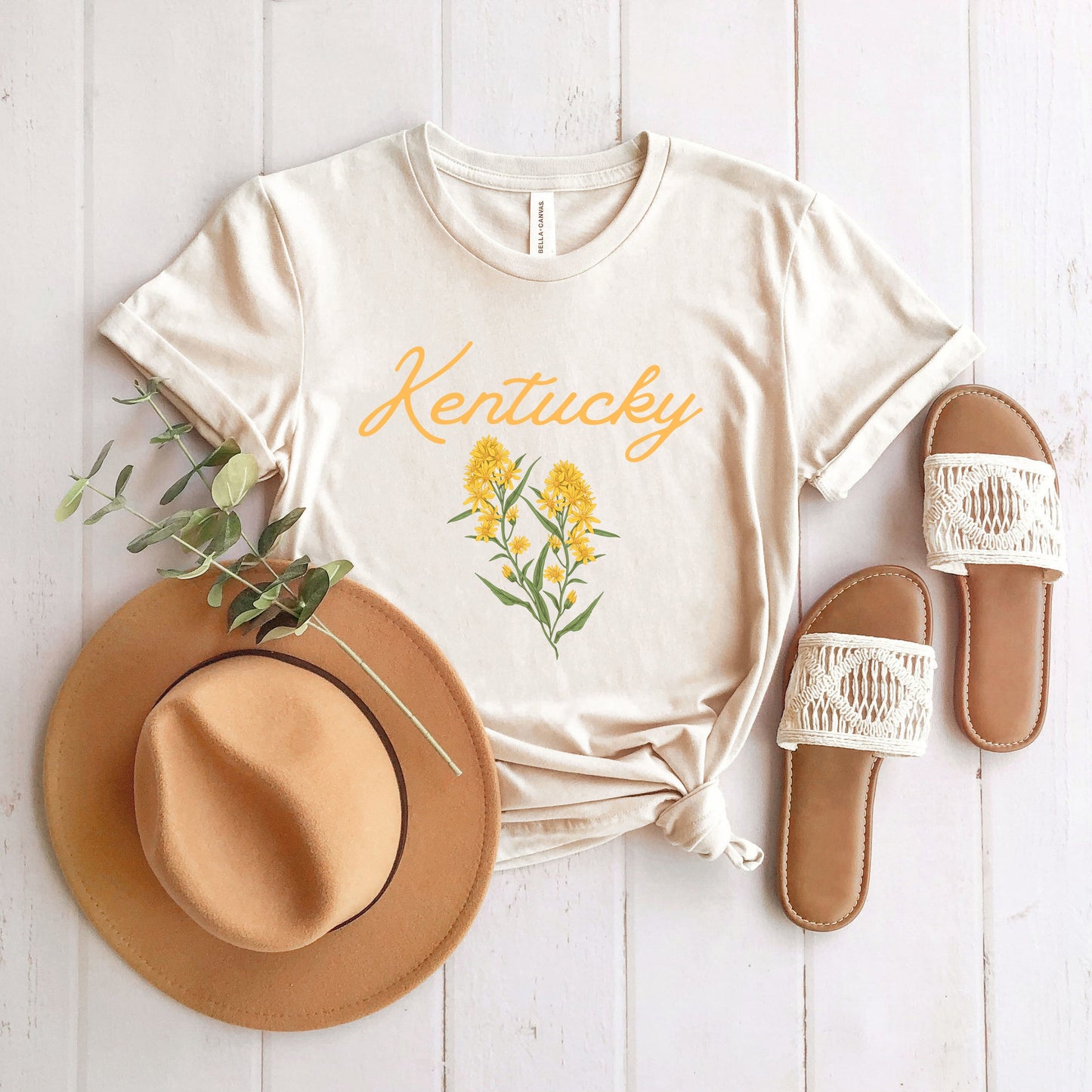 Kentucky Flower Colorful | Short Sleeve Graphic Tee