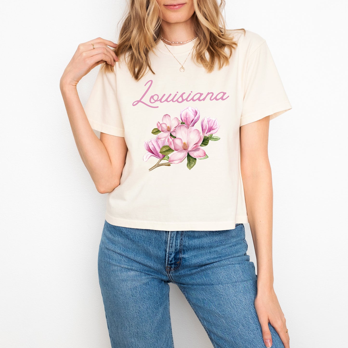 Louisiana Flower Colorful | Relaxed Fit Cropped Tee