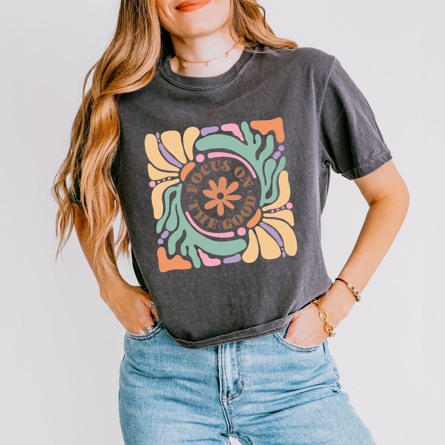 Boho Focus On The Good | Relaxed Fit Cropped Tee