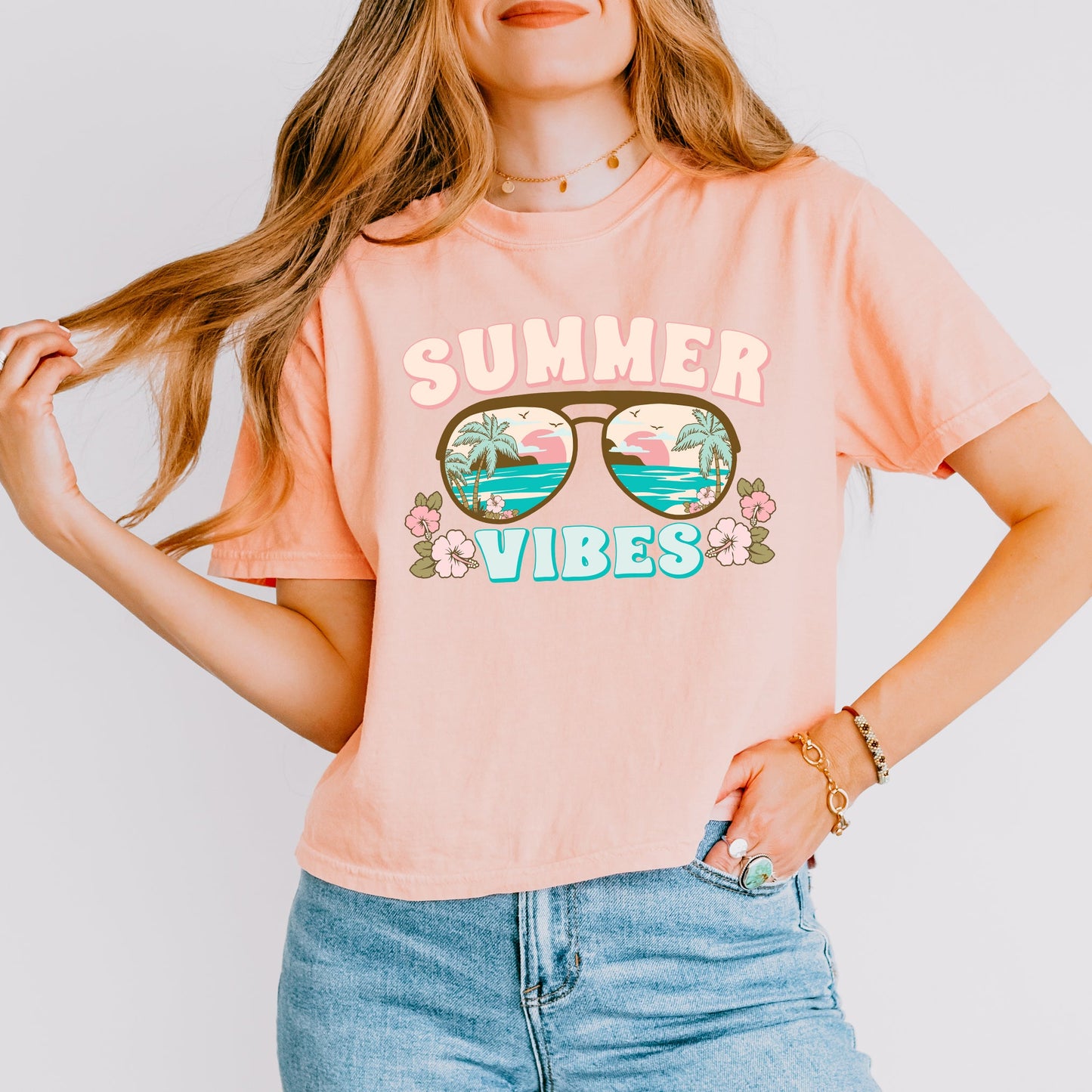 Summer Vibes Beach | Relaxed Fit Cropped Tee