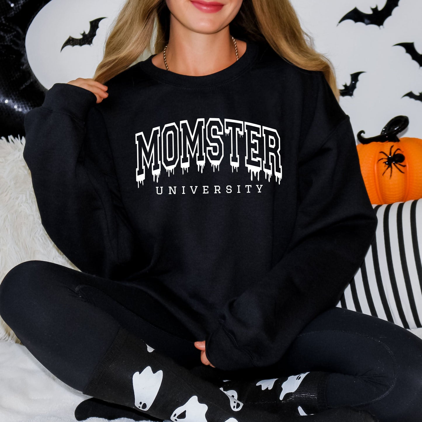 Momster University | Sweatshirt