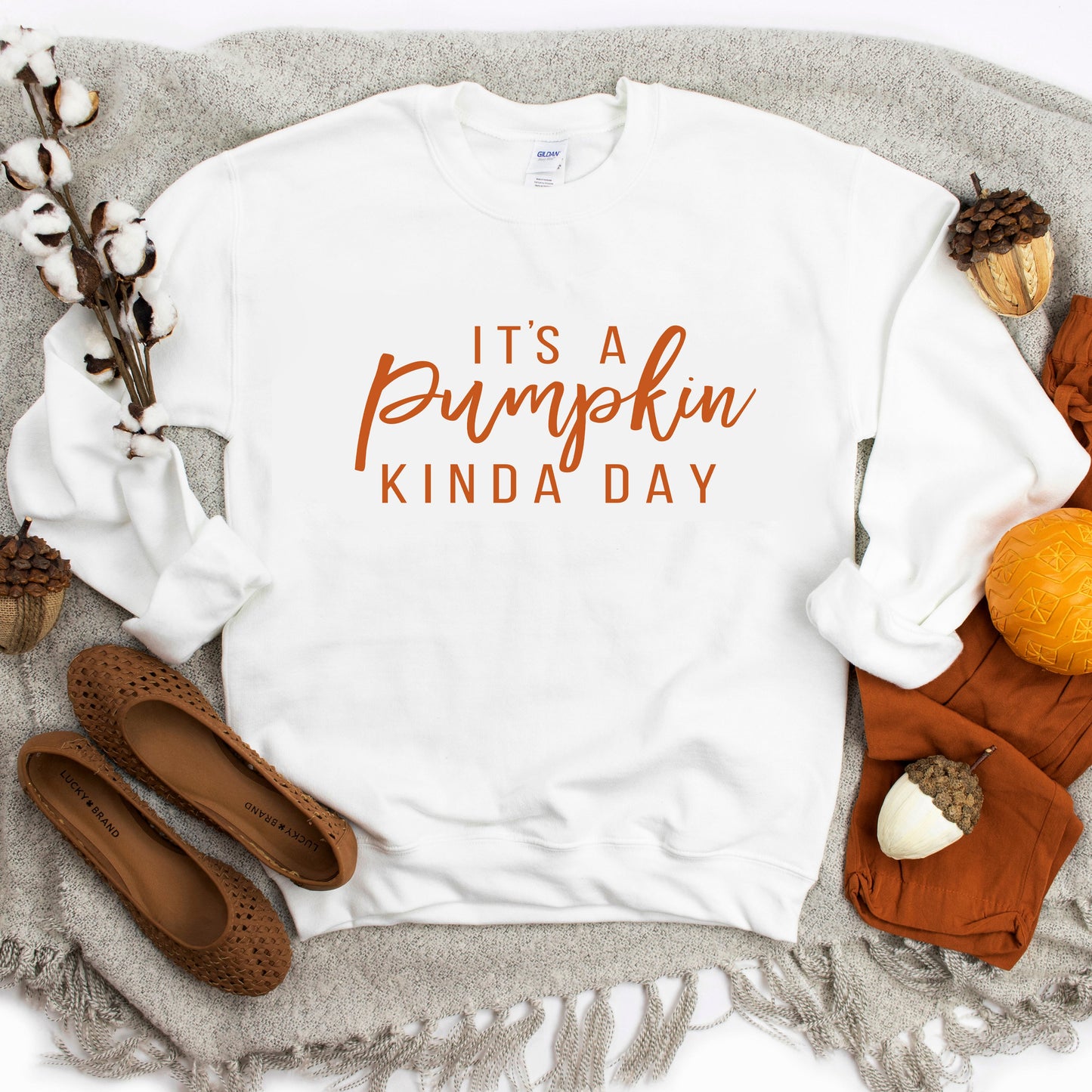 It's A Pumpkin Kinda Day | Sweatshirt