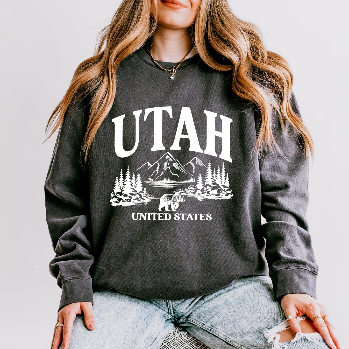 Utah Forest Scene | Lightweight Garment Dyed Sweatshirt