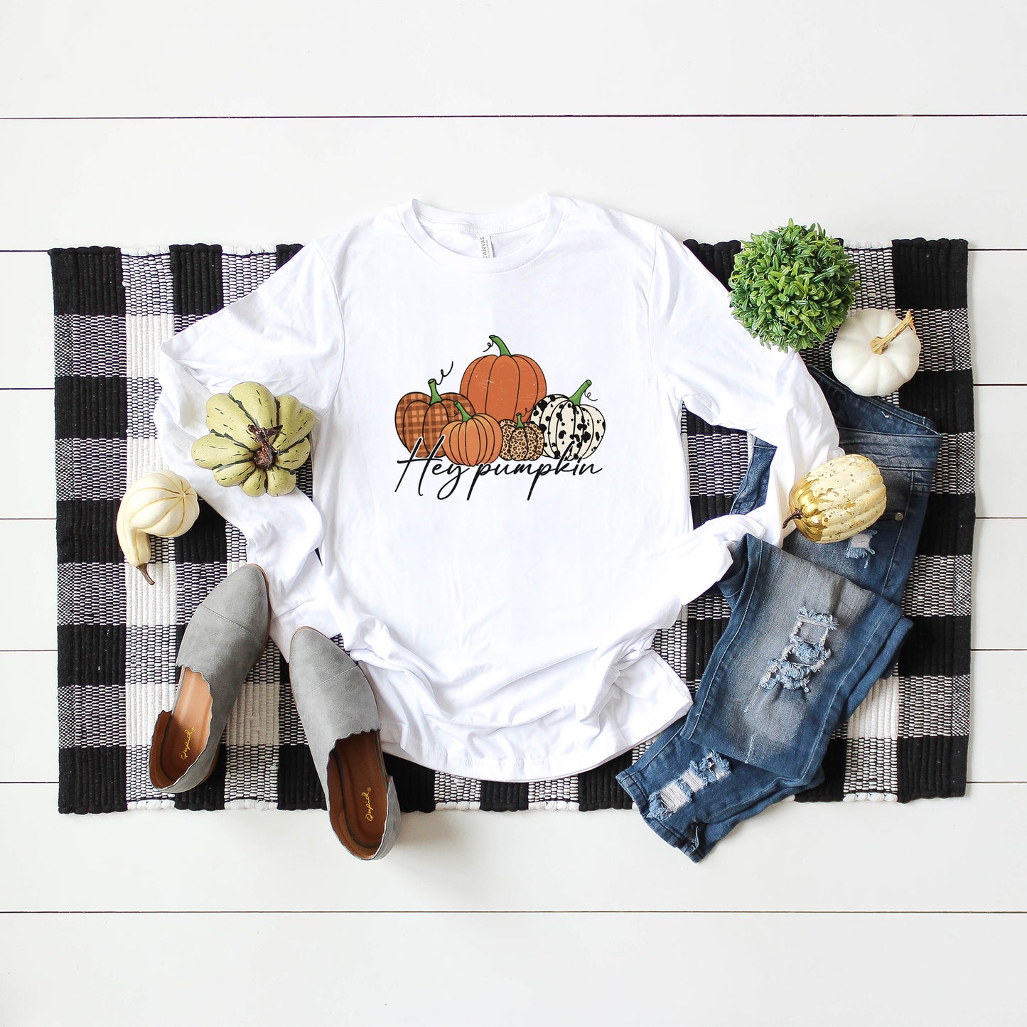 Hey Pumpkin Cursive | Long Sleeve Crewneck