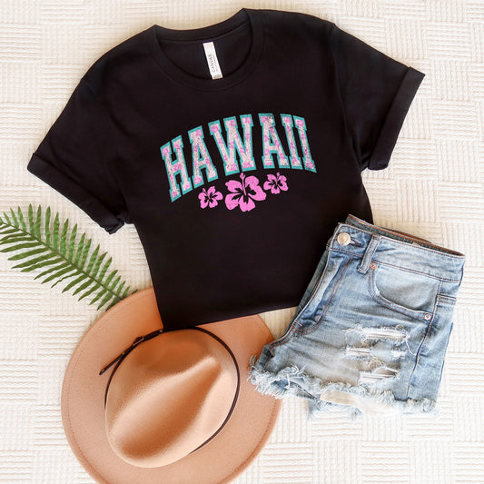 Hawaii Varsity Grunge | Short Sleeve Crewneck