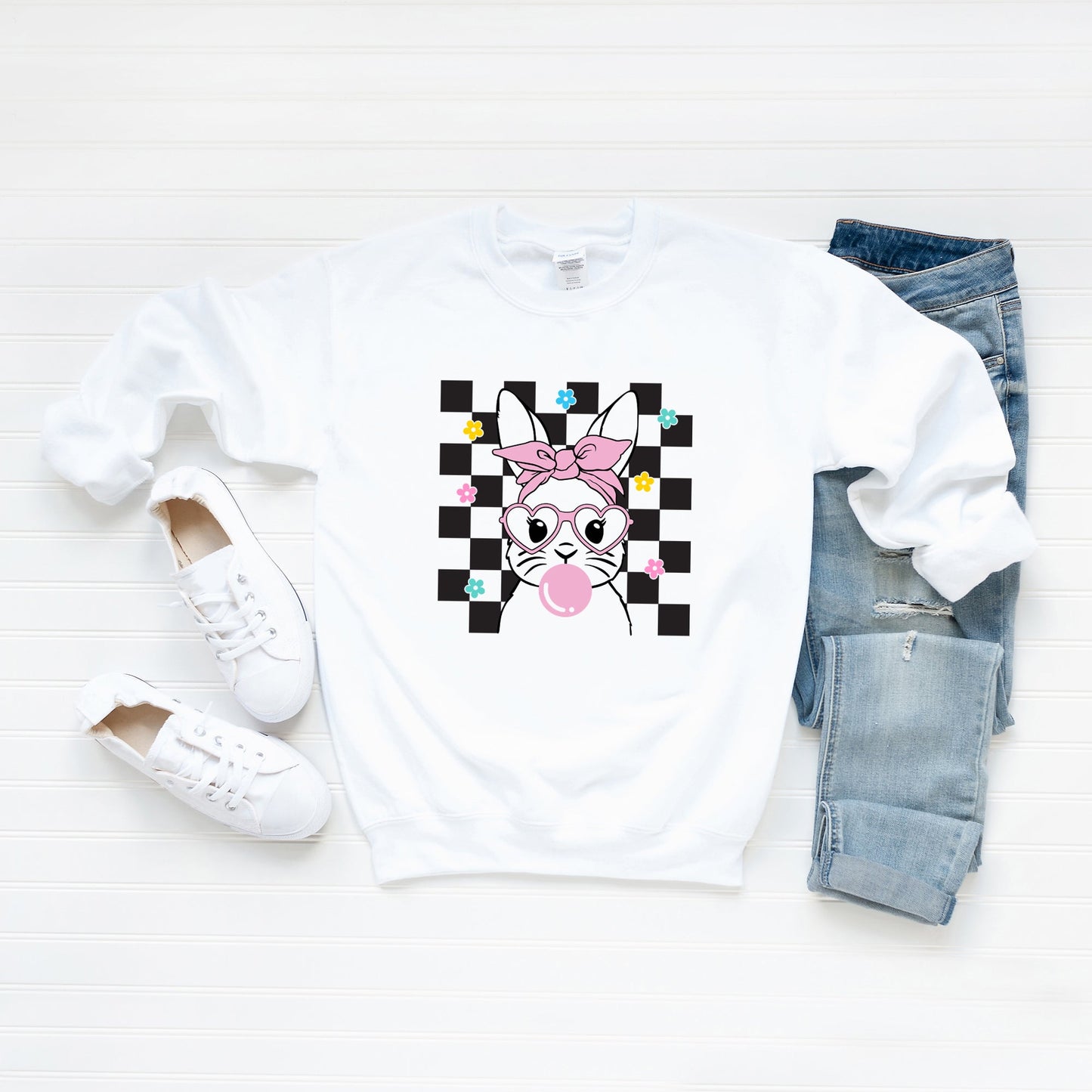 Checkered Groovy Bunny | Sweatshirt