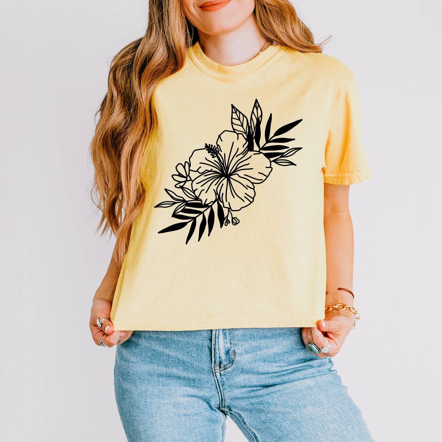 Hibiscus Spray | Relaxed Fit Cropped Tee