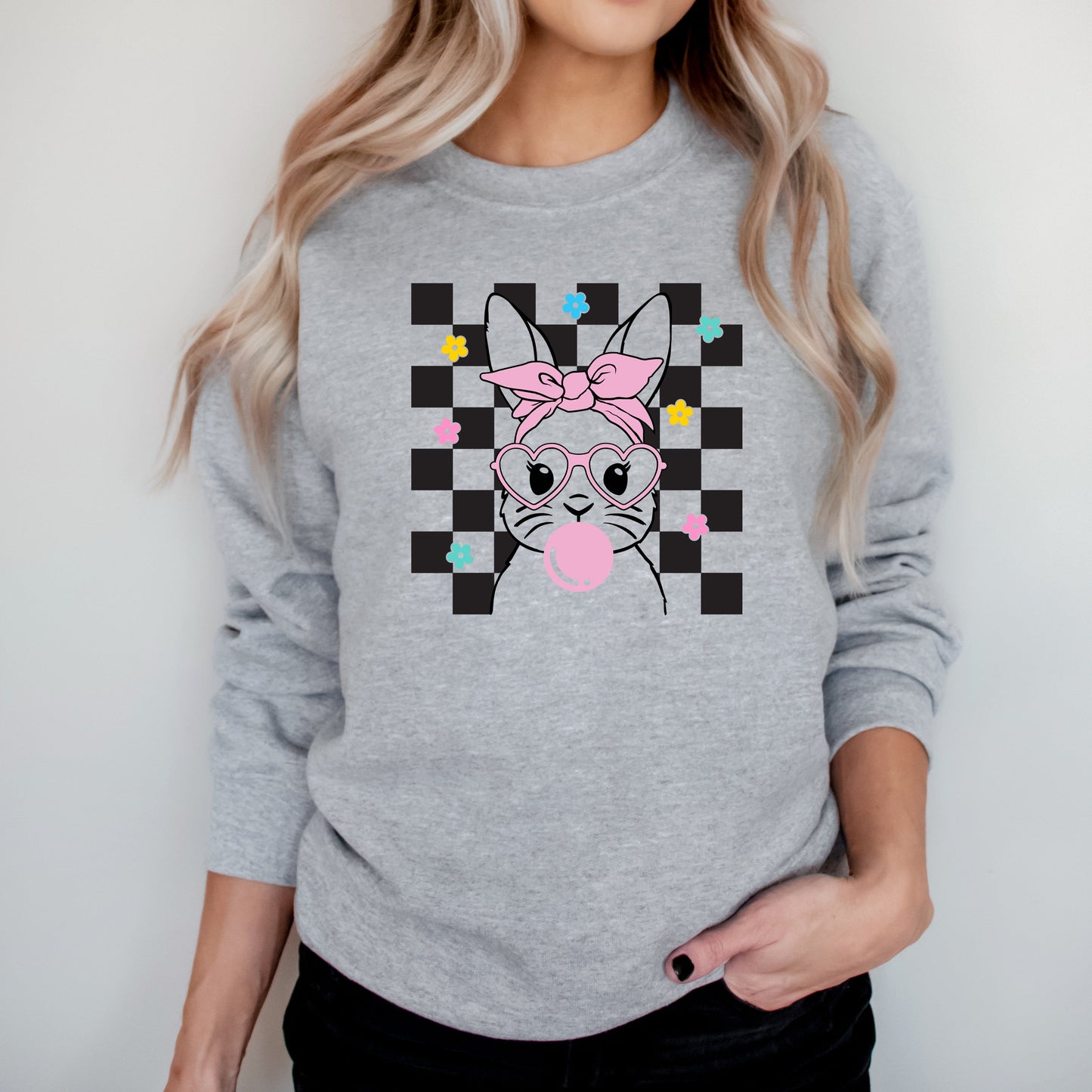 Checkered Groovy Bunny | Sweatshirt