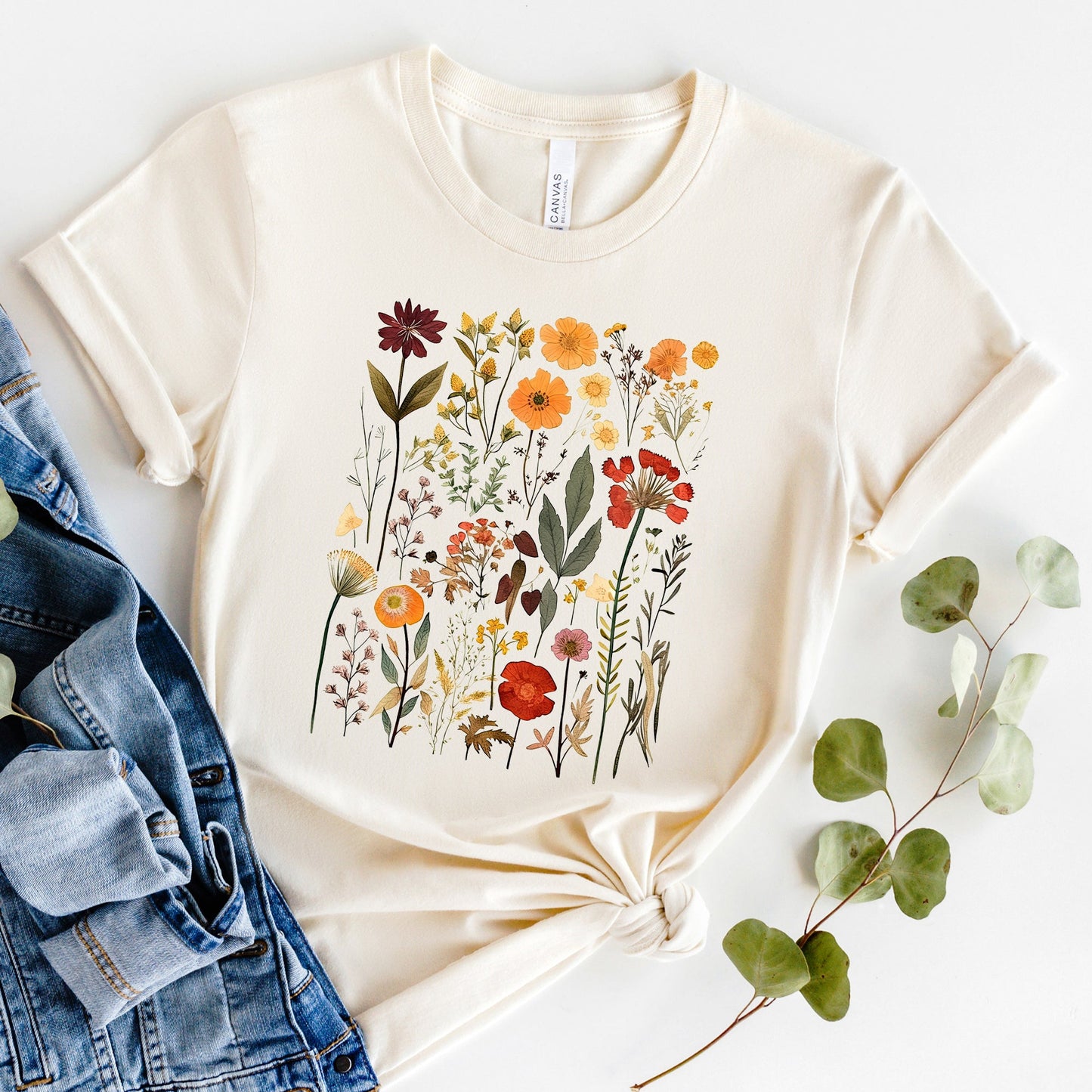 Vintage Pressed Flowers | Short Sleeve Crew Neck