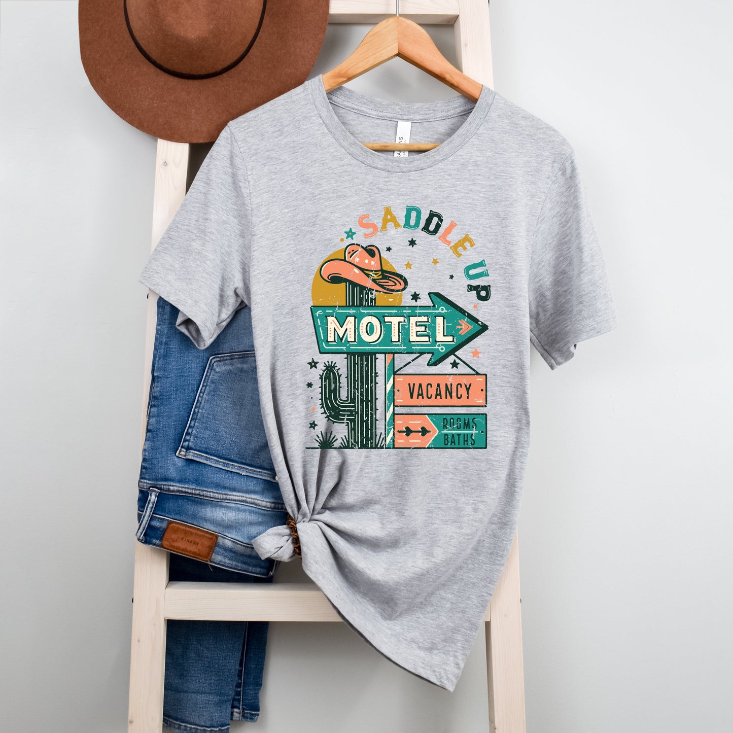 Saddle UP Motel Distressed | Short Sleeve Crewneck