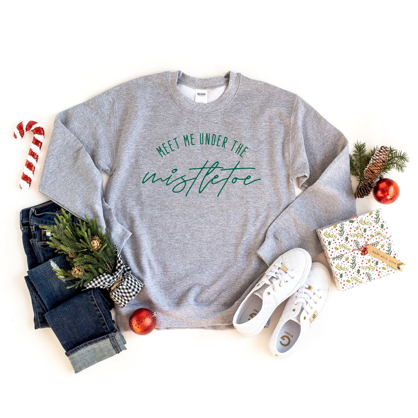 Meet me Under the Mistletoe | Sweatshirt