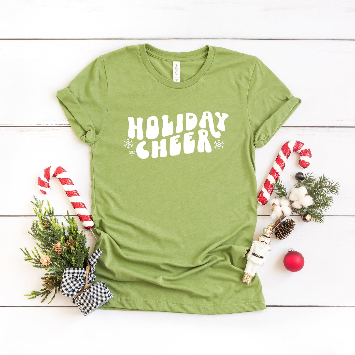 Holiday Cheer Wavy | Short Sleeve Crew Neck