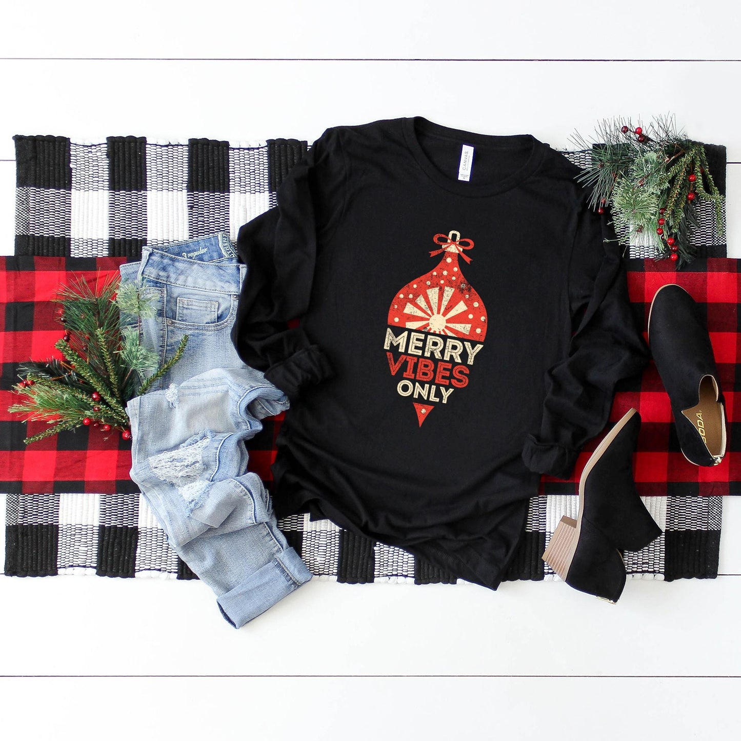 Merry Vibes Only | Long Sleeve Crew Neck